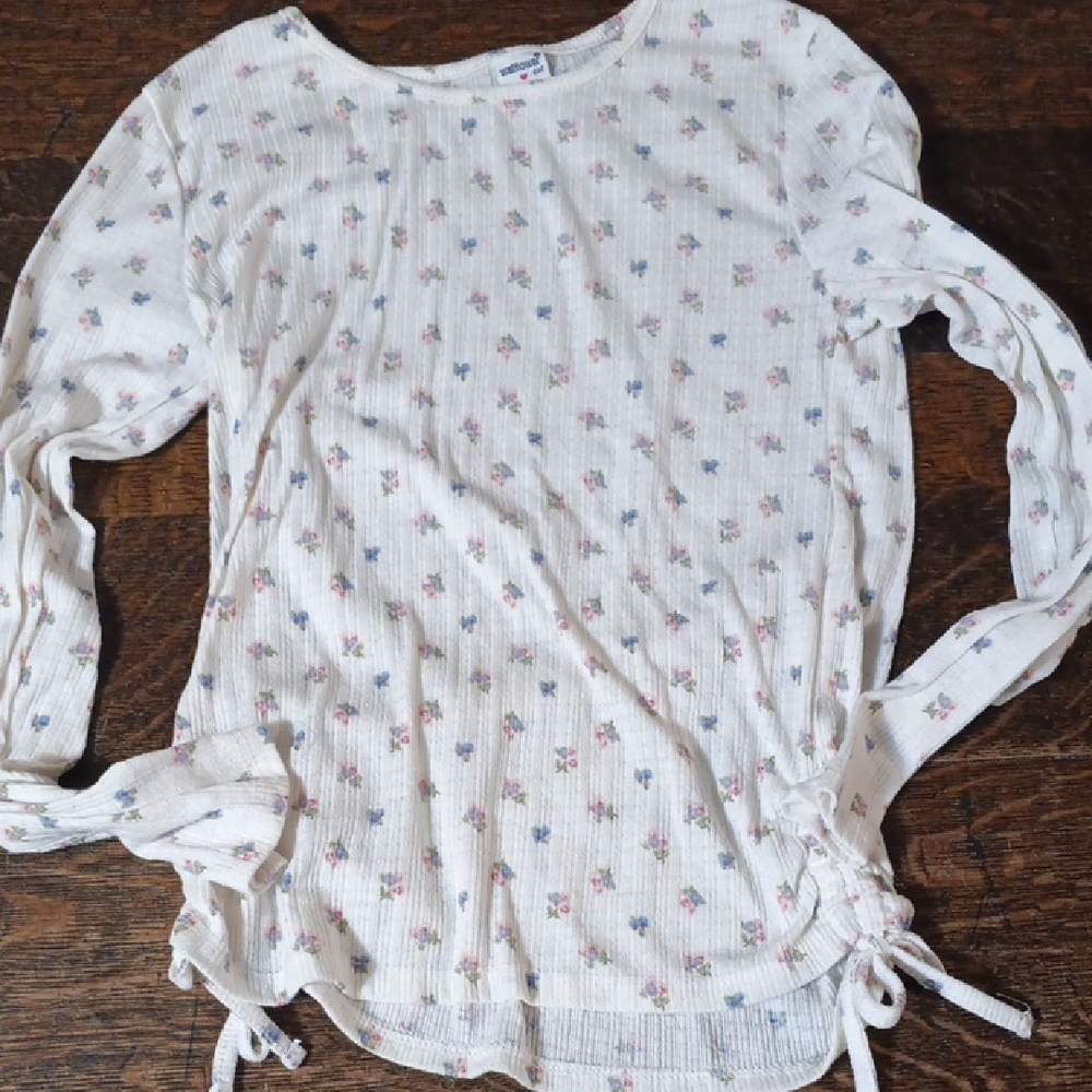 Wallflower Floral Long Sleeve Top - White and Pink